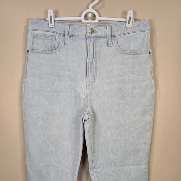 Women's Madewell "The Perfect Vintage Jean" Lightwash Denim | Size 30 - Picture 3 of 9